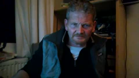 Snapshot of ttb2769 chatting on 12-08-24, 05:33 ttb2769 online show from 12-08-24, 05:33
