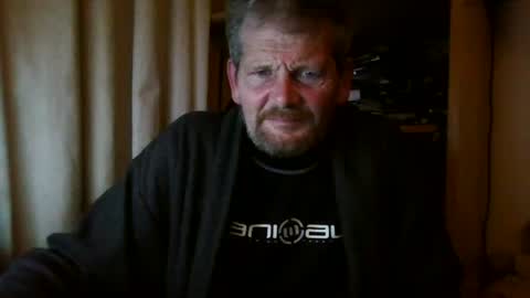 Snapshot of ttb2769 chatting on 01-09-25, 07:10 ttb2769 online show from 01-09-25, 07:10
