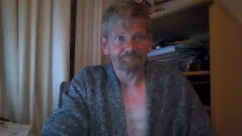 Snapshot of ttb2769 chatting on 09-09-25, 04:23 ttb2769 online show from 09-09-25, 04:23