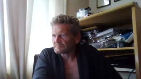 Snapshot of ttb2769 chatting on 10-11-25, 07:40 ttb2769 online show from 10-11-25, 07:40
