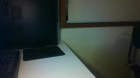 Snapshot of ttdiaz01 chatting on 12-04-25, 08:01 Portuga online show from 12-04-25, 08:01