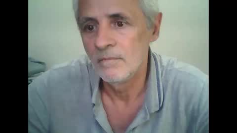 Snapshot of tuamigo8a chatting on 10-17-25, 08:00 Siveomeves online show from 10-17-25, 08:00