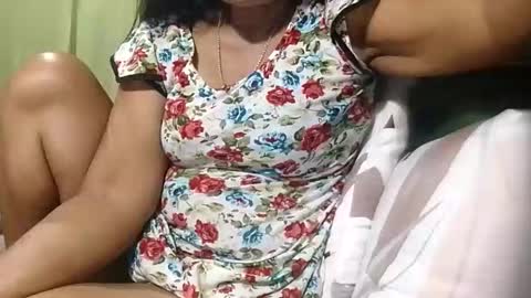 Snapshot of tuchmegently chatting on 12-22-25, 10:07 Mae online show from 12-22-25, 10:07