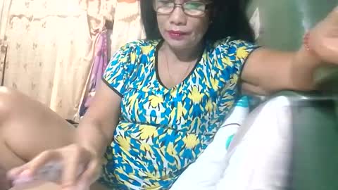 Snapshot of tuchmegently chatting on 03-02-26, 11:11 Mae online show from 03-02-26, 11:11