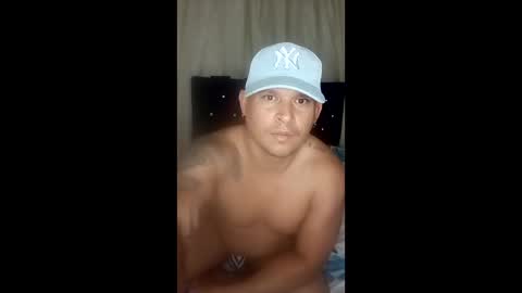 tuliocastillo16 online show from 03-16-26, 09:46