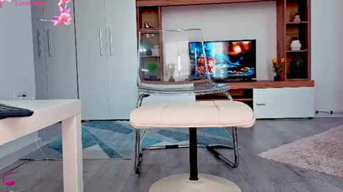 Anna online show from 07-27-26, 06:42