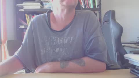 Snapshot of turbocad chatting on 02-10-25, 04:52 turbocad online show from 02-10-25, 04:52