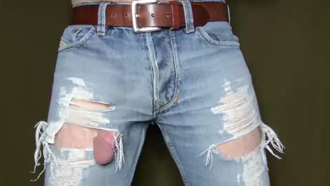 Phil Box online show from 11-16-25, 04:51