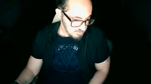 Snapshot of tuscan_taurus chatting on 03-07-26, 10:01 tuscan_taurus online show from 03-07-26, 10:01