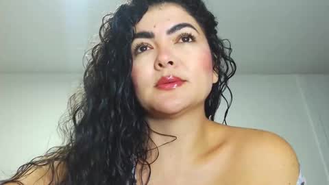 tuti online show from 09-28-25, 02:28