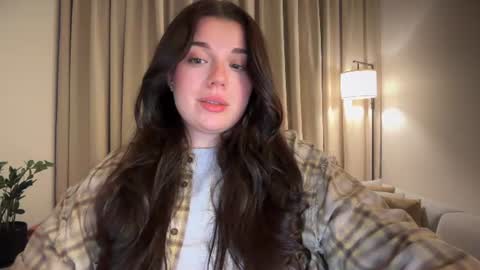 Snapshot of tutti_frutti_ chatting on 06-16-26, 08:44 Ariana online show from 06-16-26, 08:44