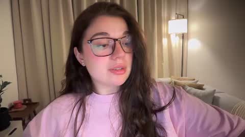 Snapshot of tutti_frutti_ chatting on 07-30-26, 08:08 Ariana online show from 07-30-26, 08:08