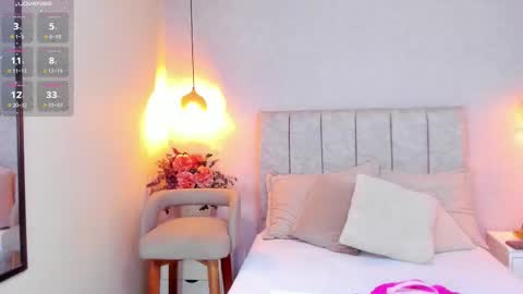 Snapshot of tutu_milf chatting on 12-16-25, 07:08 Tutu online show from 12-16-25, 07:08