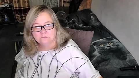 Lana online show from 10-25-25, 08:58