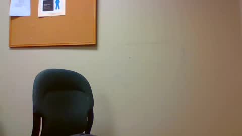 Snapshot of twayne29x chatting on 02-27-25, 04:52 twayne29x online show from 02-27-25, 04:52