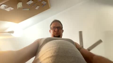 Snapshot of tweeter74 chatting on 12-01-24, 09:26 Tweeter74 online show from 12-01-24, 09:26