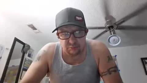 Snapshot of tweeter74 chatting on 12-29-24, 09:30 Tweeter74 online show from 12-29-24, 09:30