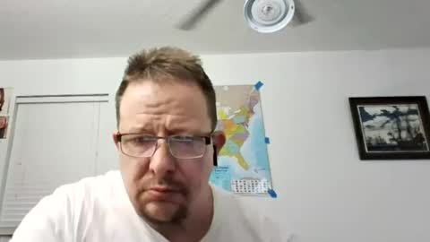 Snapshot of tweeter74 chatting on 02-18-25, 01:22 Tweeter74 online show from 02-18-25, 01:22