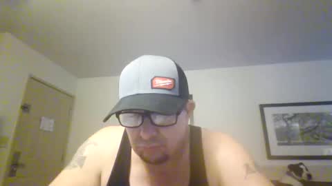 Snapshot of tweeter74 chatting on 11-17-25, 01:17 Tweeter74 online show from 11-17-25, 01:17