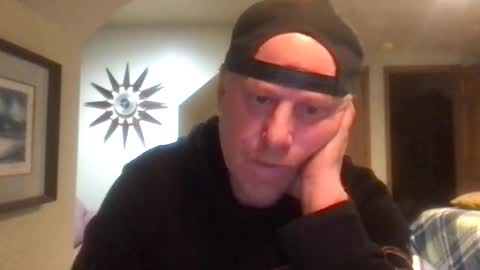 Snapshot of twiinsoul chatting on 01-18-25, 12:04 twiinsoul online show from 01-18-25, 12:04