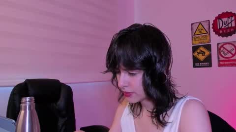 Snapshot of twilightmuses chatting on 02-15-26, 10:17 Eve Lili online show from 02-15-26, 10:17