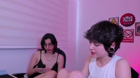 Snapshot of twilightmuses chatting on 03-12-26, 03:40 Eve Lili online show from 03-12-26, 03:40