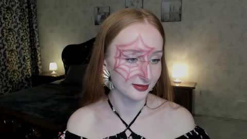 twilightserenade online show from 10-30-25, 11:33