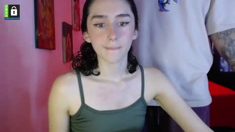 Snapshot of twinflamesxx chatting on 01-15-25, 06:51 TwinFlamesXX online show from 01-15-25, 06:51