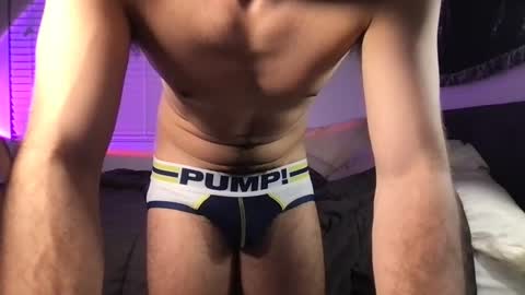twink_boy98 online show from 09-20-25, 04:35