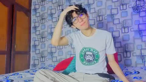 Sebastin online show from 04-12-26, 12:10
