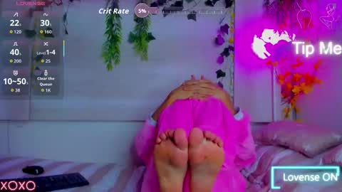 twinkk_guyy online show from 11-28-25, 06:54