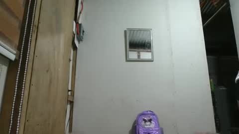 Snapshot of twinkle_purplemelon chatting on 03-07-25, 03:39 twinkle_purplemelon online show from 03-07-25, 03:39
