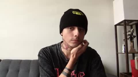 Derrick online show from 09-14-25, 05:34