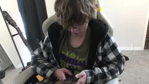 Snapshot of twinktools chatting on 02-03-26, 08:03 shytwink online show from 02-03-26, 08:03