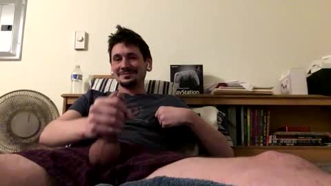 TwinkyMcgee online show from 10-05-25, 06:56