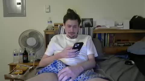 Snapshot of twinkymcgee1234 chatting on 03-31-26, 06:25 TwinkyMcgee online show from 03-31-26, 06:25