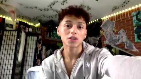 Snapshot of twinnkx chatting on 03-22-26, 03:59 twinnkx online show from 03-22-26, 03:59