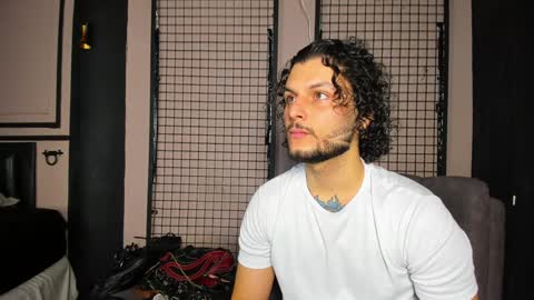 Clio  Tadeo online show from 01-21-25, 12:18