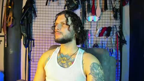 Clio  Tadeo online show from 03-12-25, 04:41