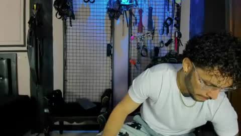Clio  Tadeo online show from 06-21-26, 04:59