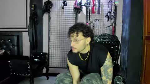 Clio  Tadeo online show from 06-30-26, 04:35
