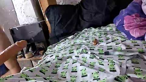 twistedlilpunk online show from 12-21-25, 11:17