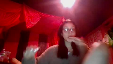 twizzytoxic22 online show from 06-21-26, 04:04