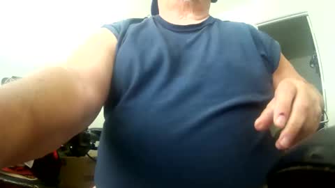 two_wheels_two_balls online show from 05-28-26, 07:00