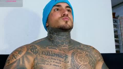 Angel online show from 04-27-26, 01:14