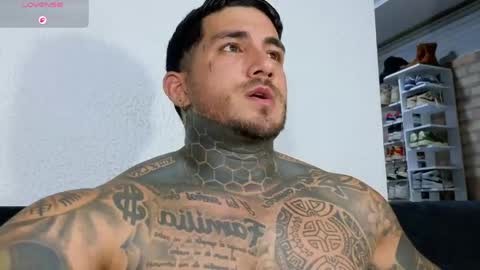 Angel online show from 04-30-26, 01:23