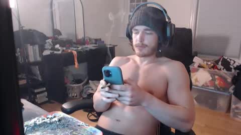 Snapshot of twotwntytwo chatting on 04-06-26, 01:47 twotwntytwo online show from 04-06-26, 01:47