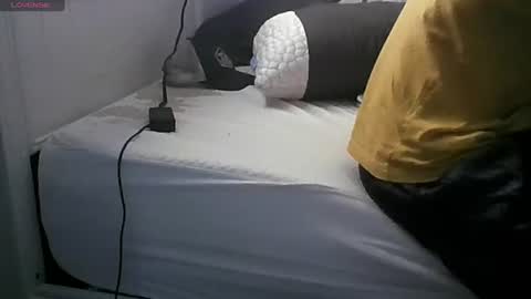 txfuncouple35 online show from 06-26-26, 08:57