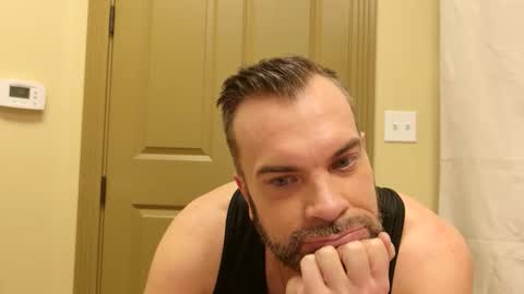 Snapshot of ty_lerdavid chatting on 11-21-25, 09:46 TylerDavid online show from 11-21-25, 09:46