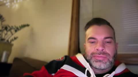 Snapshot of ty_lerdavid chatting on 01-10-26, 10:17 TylerDavid online show from 01-10-26, 10:17